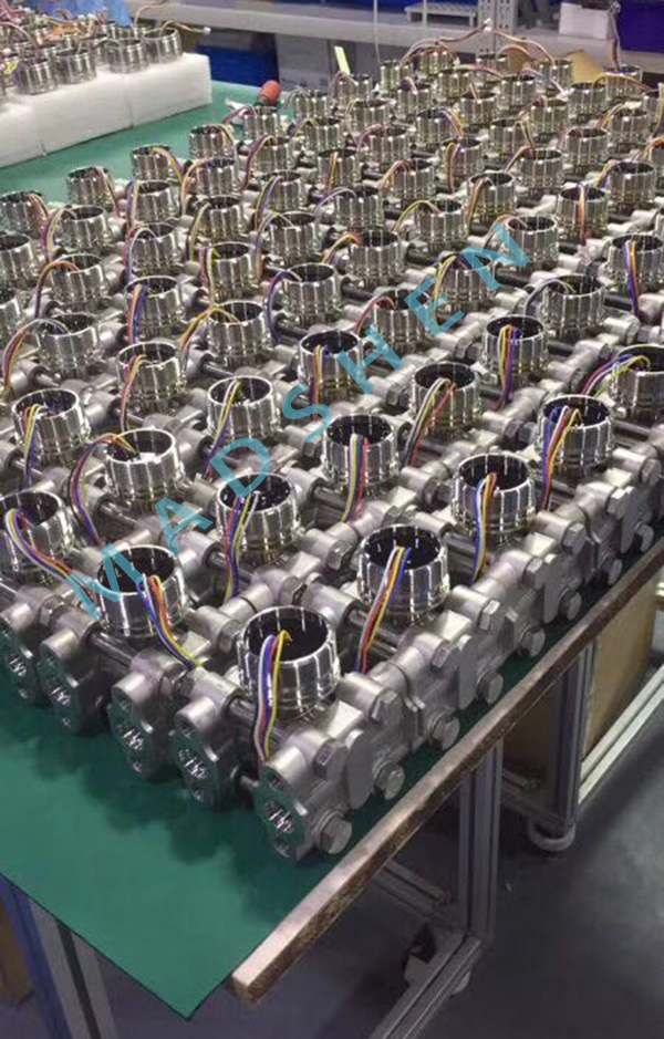 15280910599552.jpg 91视频黄色免费看变送器车间组装.jpg